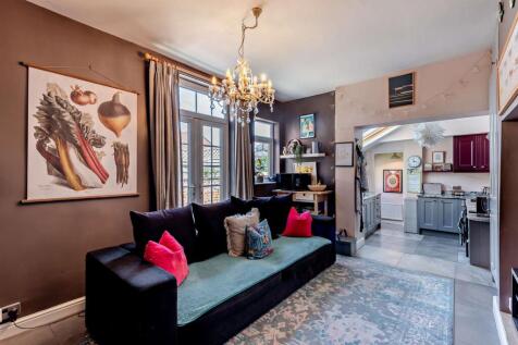8644699-interior18-800.jpg
