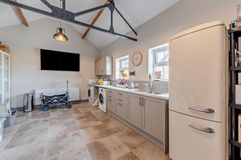8644613-interior30-800.jpg