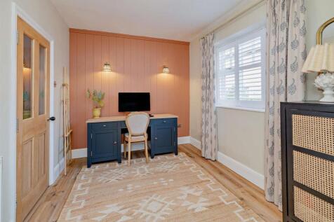 8648737-interior07v2-800.jpg