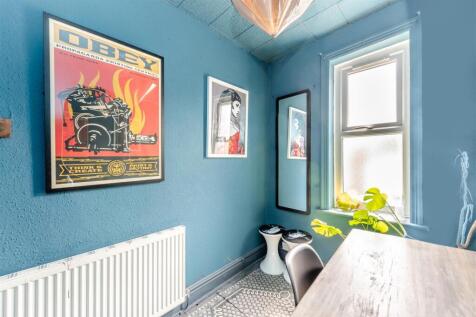 8652399-interior14.jpg