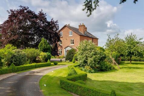 4J6A2072HDRGolborneManor.Highres22.jpg