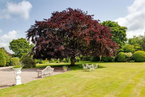4J6A2132HDRGolborneManor.Highres.jpg