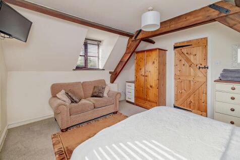 8662813-Stills-interior35(1)-V2-800.jpg
