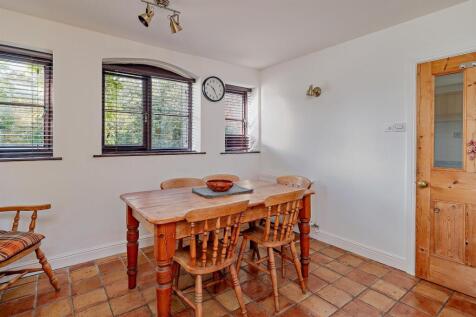 8662813-stills-interior30(1)-800.jpg