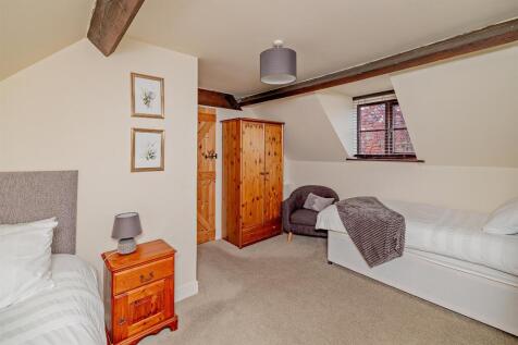 8662813-stills-interior37(1)-800.jpg