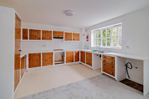 8608697-stills-plas bellin hall_094(1)-800.jpg