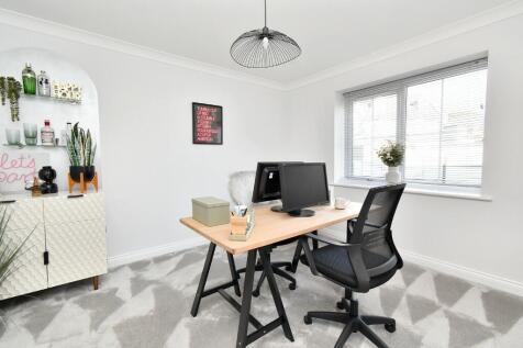 Show Home Image