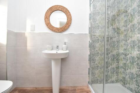 Show Home Image