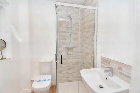Greenwich Ensuite