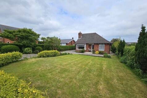 Front Garden &amp; Elevation