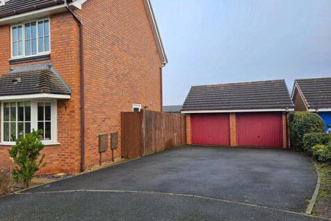Driveway &amp; Garage