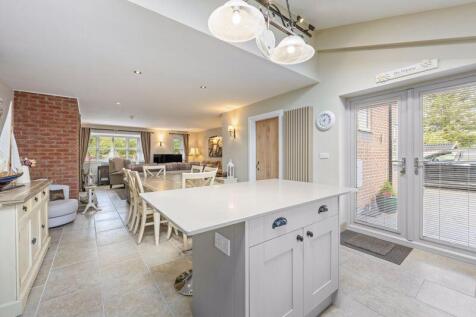 Open Plan Kitchen