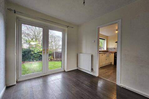 Dining Area into Kitchen