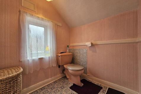 First Floor WC