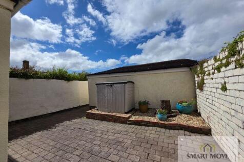 Rear Courtyard Area
