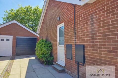Driveway &amp; Garage