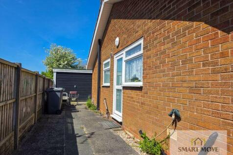Driveway &amp; Garage