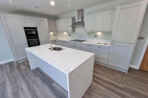 EXAMPLE Kitchen 1