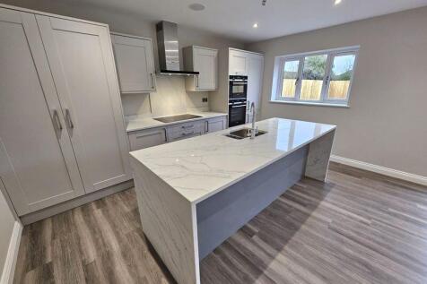 EXAMPLE Kitchen 3