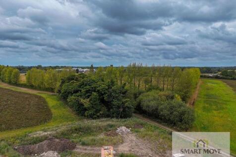 Views to the Rear of Site