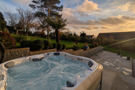 PXL_20251128_154653707.MP