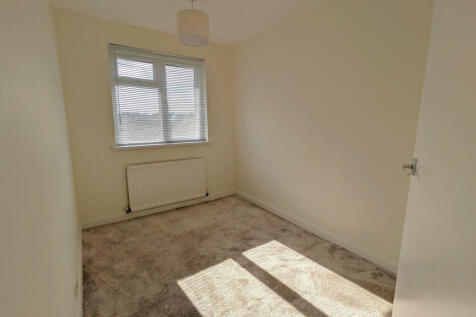 PXL_20251001_132718230.MP~2