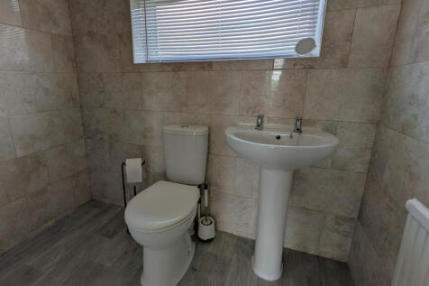 PXL_20251001_132944480.MP