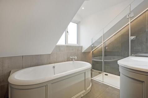 HOUSE BATHROOM