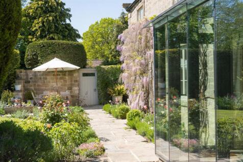 Walkway to terrace