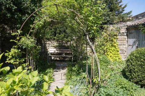 Garden hideaway