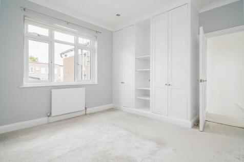 9cd0ebf9-b22b-ee11-9