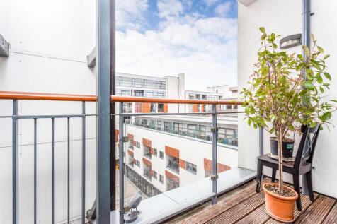 Property Image 4