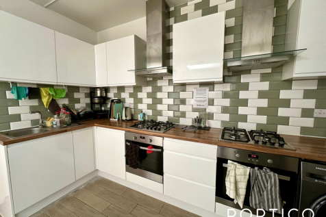 Kitchen (1)