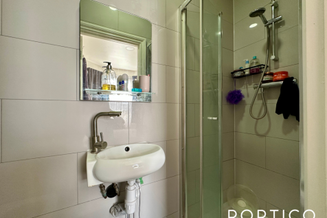En-Suite (1)