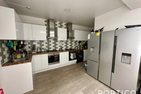 Kitchen (3)