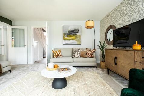 There&#39;s space for the whole family with two 3-seater sofas
