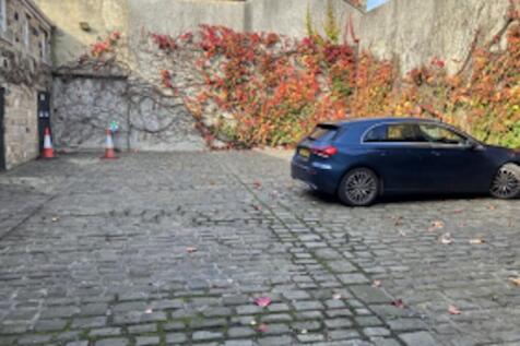 Car park.PNG