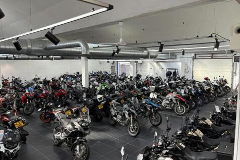 Ground Floor Showroom.JPG