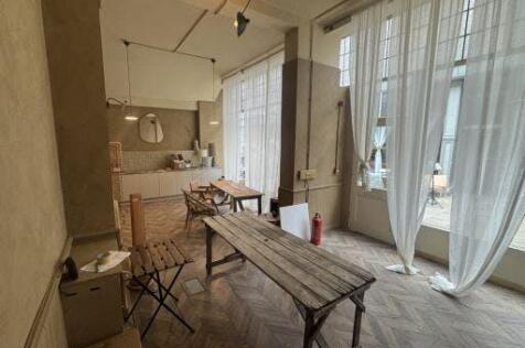 Internal fit out.JPG