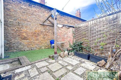 Courtyard Garden