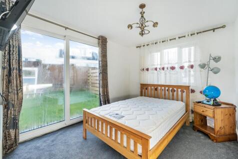 Ground floor bedroom