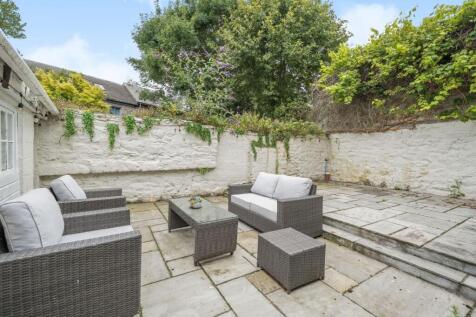 Courtyard Garden