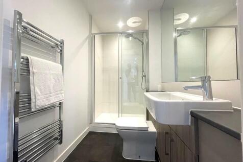Bathroom.jpeg