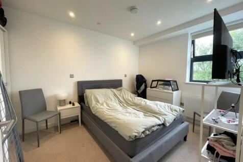 Bedroom.jpg