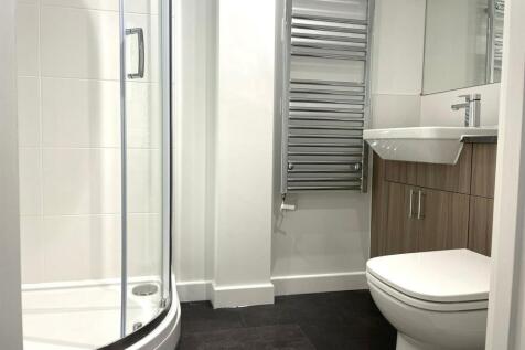 Ensuite2.jpg
