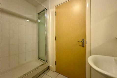 En suite.jpeg