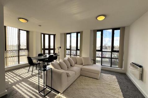 Living Room.jpg
