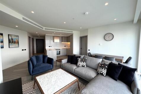 Living room pic 5.jpeg