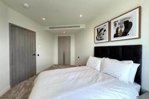 Bed 2 pic 3.jpeg