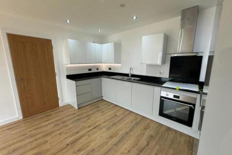 Kitchen pic 1.jpeg